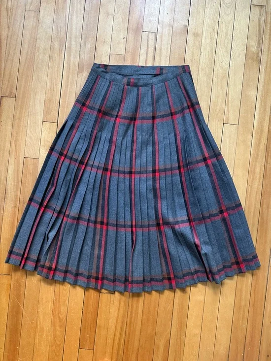 Vintage 100% Wool Gray Plaid Pleated Skirt with Red Accents - Picture 5 of 5